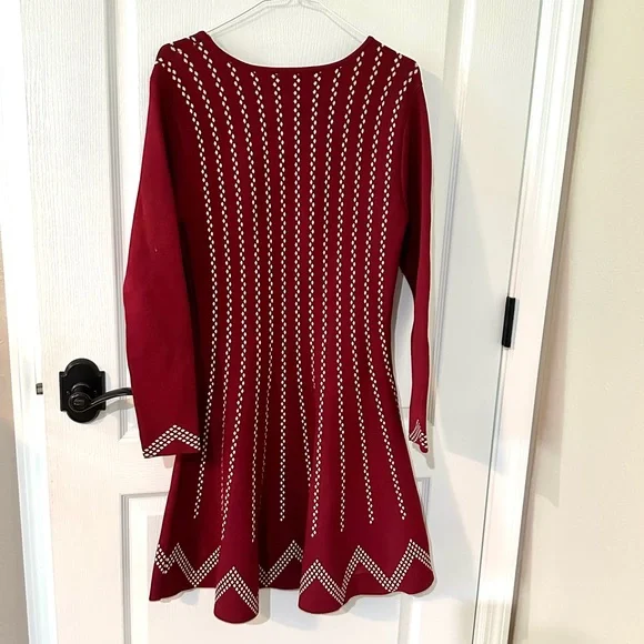 Gianni Bini Burgundy Red Kortni Sweater Fit and Flare Dress Sz S - Picture 5 of 7